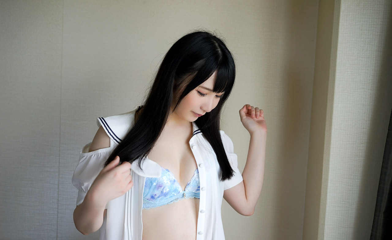 Hoshisaki seira extremely skinny teen images
